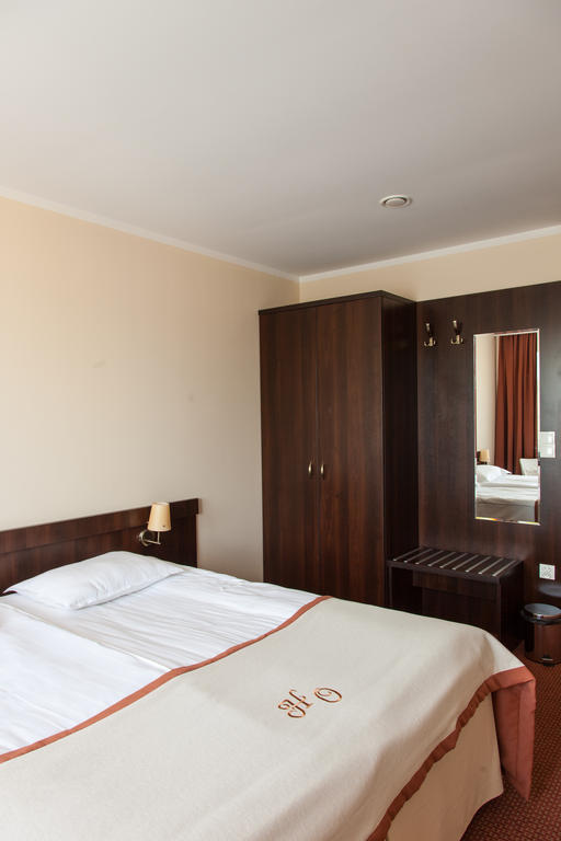 Hotel Ostrawa Wodzisław Śląski Exterior foto