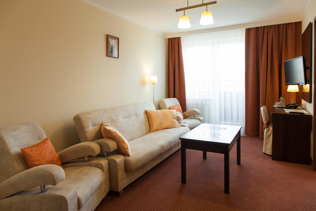 Hotel Ostrawa Wodzisław Śląski Exterior foto
